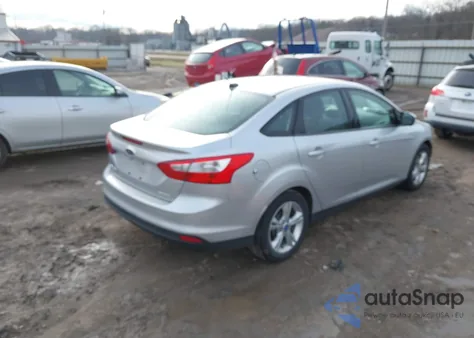 2013 Ford Focus Se z USA, uszkodzony, nr VIN 1FADP3F21DL261073
